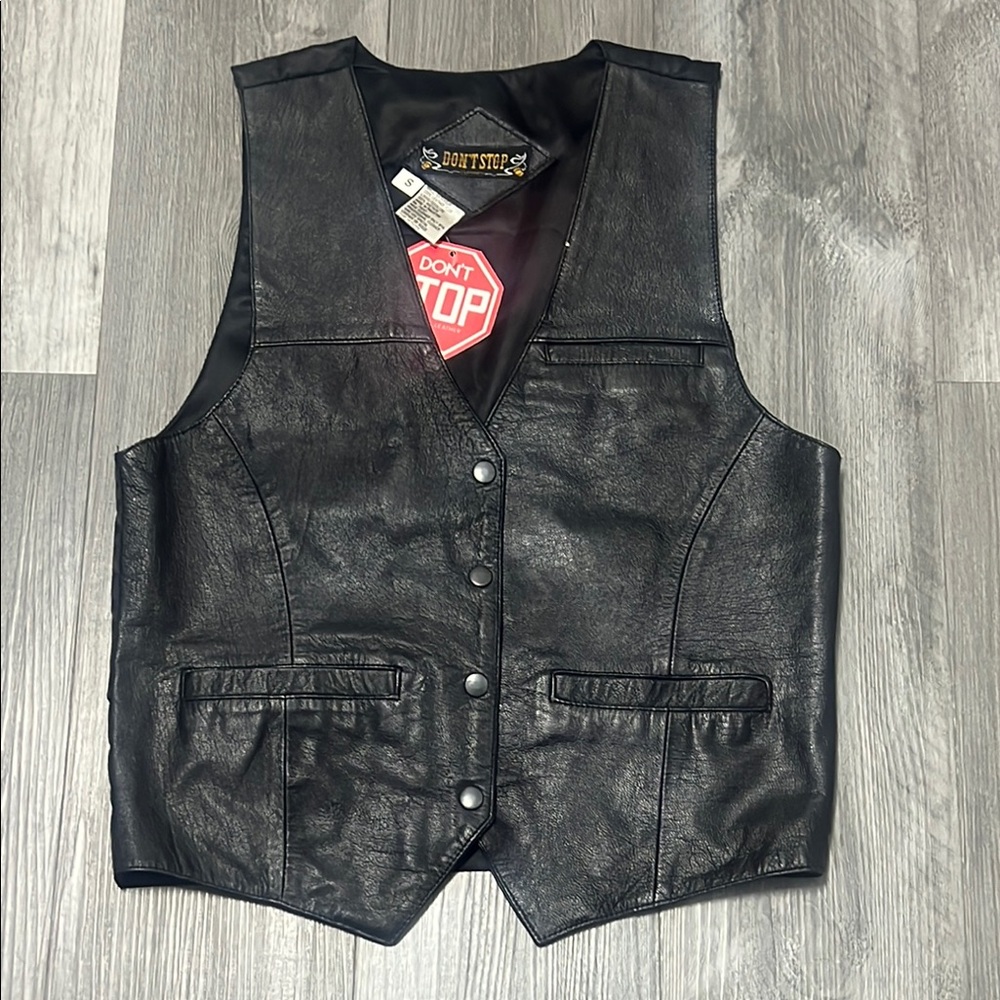 Don’t Stop Classics Black Leather Vest with Button Closure /size S
